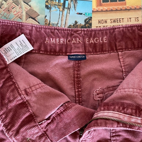 American Eagle Burgundy corduroy skirt - Picture 4 of 4